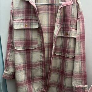Banana Republic Women's Shacket in Pink and Cream plaid